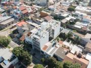 Departamento tres ambientes cochera a la venta en Dominico