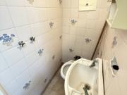 Departamento tres ambientes con Dep. y cochera Plaza Colon