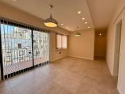 Departamento tres ambientes en venta plaza Colon