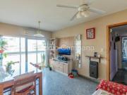 Departamento tres ambientes. Frente con Balcón. Barracas