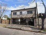 Departamento tres ambientes triplex con cochera en venta...