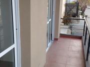 Departamento un dormitorio. Bajas Expensas. Balcón al...