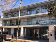 Departamento venta City Bell 1 dormitorio, cochera