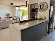 Departamento venta planta baja con jardin y vista al...
