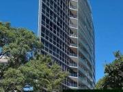 Departamento. Vista al río. 4 amb Dep. Coch doble. Amenities