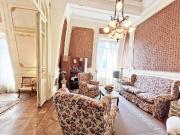 Departamento/Oficina de 8 ambientes con terraza y doble...