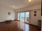 DepartamentoPISO 3 AMBIENTES CON BALCON A LA CALLE EN...