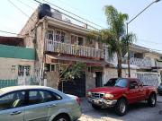 Departamentos con locales en Venta en la Colonia...