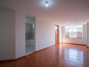 Departamentos de Estreno en REPORTEROS GRAFICOS SURCO