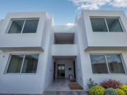 Departamentos en Venta en El Pueblito Centro, Vista a la...