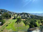 Departamentos modernos con vista al club de golf