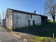 Dépendance en pierre à réhabiliter