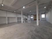 Depósito com 3 vagas e 700m² para alugar por R$ 12.000