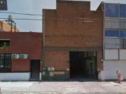 Depósito con Oficinas y Salida a Dos Calles – Ideal...