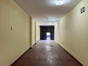 DEPÓSITO EN ALQUILER CERCA A LA AV TINGOMARÍA CERCADO DE...