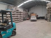 Depósito en ALQUILER Sgto Cabral al 1900