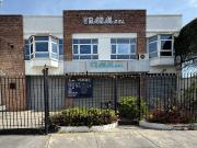 Depósito industrial doble frente, salida a dos calles,...