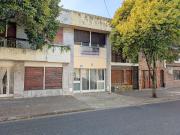 DEPOSITO Y OFICINAS PH DE 3 DORMITORIOS TERRAZA COCHERAS...