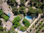 Dept 84 Murs Propriété en pierre apparente 360 m2...