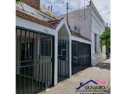 Dept. en alquiler – 2 Dor. con cochera cubierta – B°...