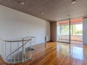 Depto 2 amb duplex FRENTE + COCHERA en La Calabria