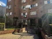 Depto 2 dorm en calle Calasanz entre Duarte Quirós y Bv...