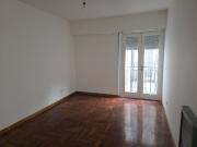 Depto. 3 amb. amplio excelente ubicacion