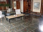 Depto. 3 amb con dependencia, con o sin cochera y MUEBLES