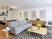Depto 4 amb con suites, dependencia, patio y balcon a...