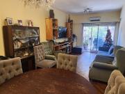 Depto 4 ambientes venta permuta Flores con balcón