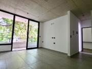 Depto de 1 dormi con cochera en venta en La Plata