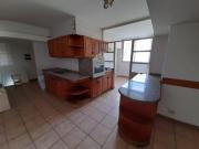 DEPTO DE 4 DORMTIORIOS, 3 BAÑOS CON BALCON ZONA CENTRO