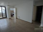 Depto en ALQUILER 1 dormitorio y 2 balcones al frente