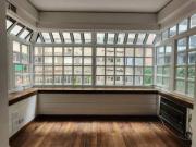 DEPTO EN MICROCENTRO DOS DORMITORIOS CON COCHERA