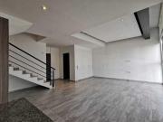 Depto. en Venta, Cerca Plaza Artz, San Jerónimo