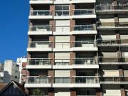 Depto en venta de 2 dormitorios, 2 baños c/ cochera y...