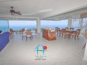 Depto Frente al Mar con Jacuzzi, Terraza y 4 Recámaras....