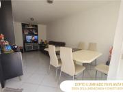 Depto iluminado en P. Baja. Cerca de la línea dorada y...