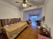 Depto Monoambiente Frente con Balcón P. Mitre