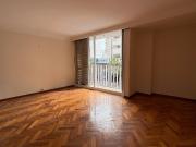 Depto sobre Av Colon a metros de Cañada