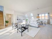 Der Luxus, niemanden über sich zu wissen. Dachneubau mit...