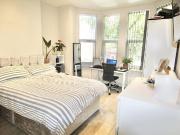 Derby Grove, Nottingham, Nottinghamshire NG7, 8 bed...