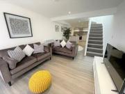 Derngate, Northampton NN1, 2 bedroom mews house to rent...