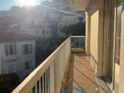 Dernier étage 3P + balcon, cave et garage Cessole