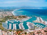 Dernier étage – 4 pièces avec terrasse plein ciel à Antibes