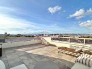 Dernier étage avec vue mer et panorama exceptionnel...