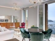 Dernier étage dans la villa vue mer panoramique