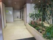 Dernier étage d'un petit immeuble appartement f5 98.52m2