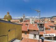 Dernier étage exceptionnel au cœur du Vieux Nice | Place...