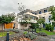 Dernier étage lumineux avec terrasse et garages Route de...